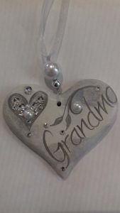 Grandma Hanging Heart Gift